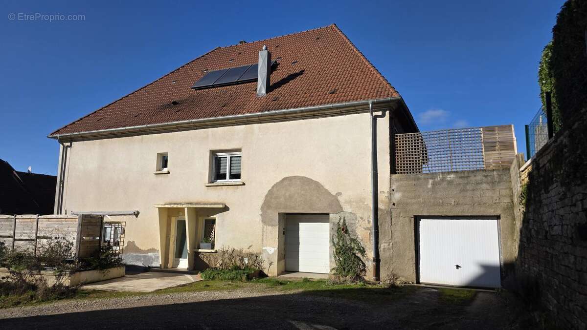 Maison à NAVENNE