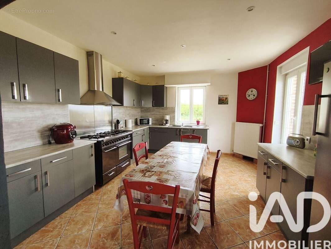 Photo 5 - Maison à VERVINS