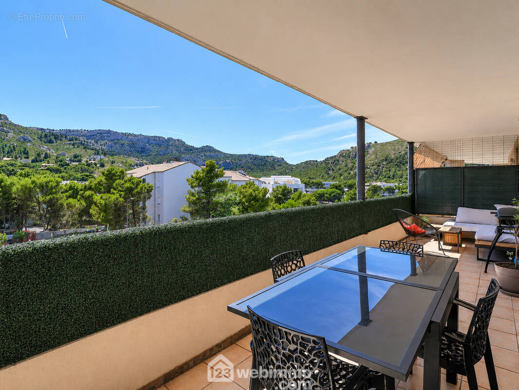Appartement à MARSEILLE-9E