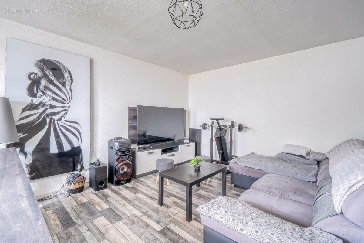 Appartement à SAINT-ANDRE-DE-CUBZAC