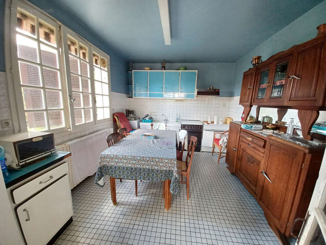 Maison à MAURIAC