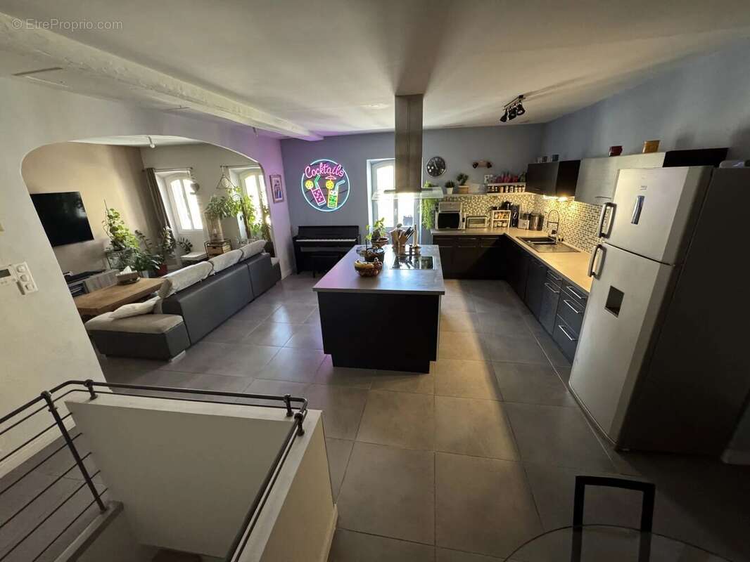 Appartement à SALON-DE-PROVENCE