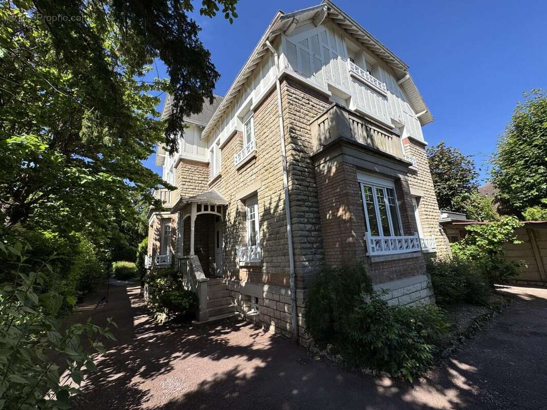 Maison à TROYES