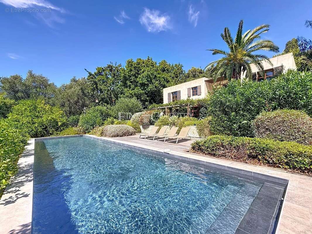 Vente villa Chateauneuf-Grasse - photo 4
