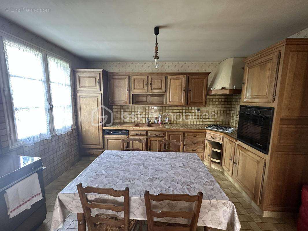 Maison à NOTRE-DAME-DU-TOUCHET