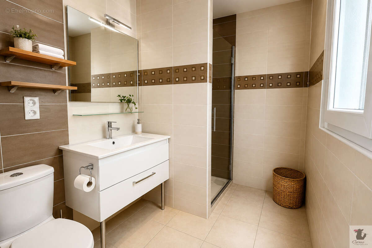 PLAIN PIED 151 m2 hab, 4chs, bureau, piscine, terrain 2127 m2 - photo 9