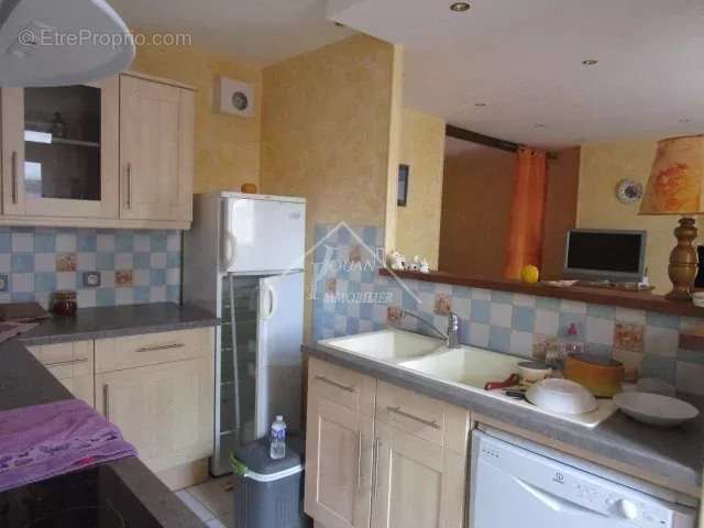 Maison à JALIGNY-SUR-BESBRE