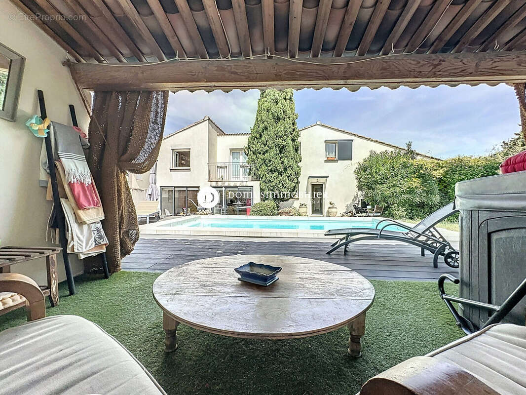 Maison à JONQUERETTES