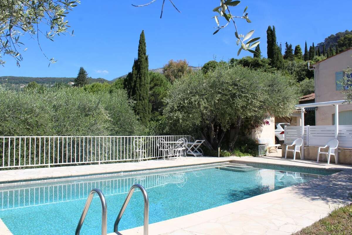 Maison à GRASSE
