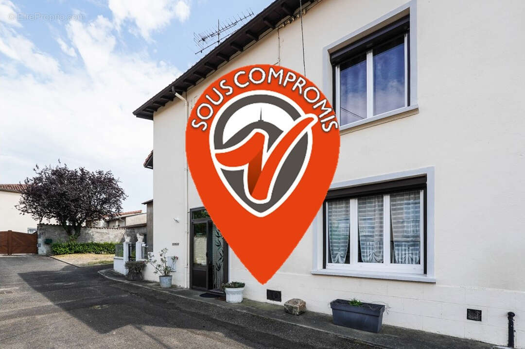 Maison à PONT-DU-CHATEAU