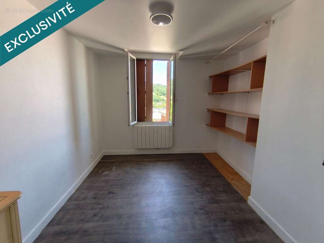Appartement 146 m² à Decazeville  - photo 6