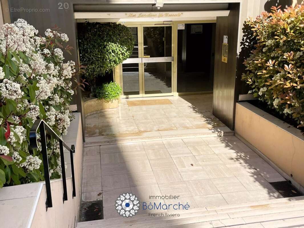 Appartement à NICE