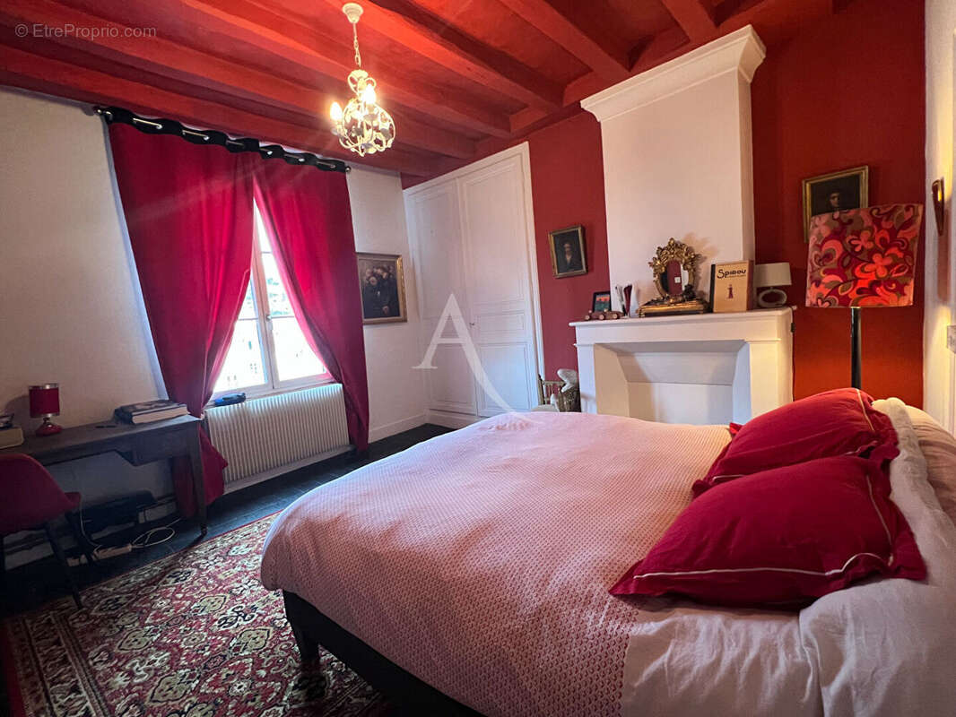 Maison à MONTRICHARD