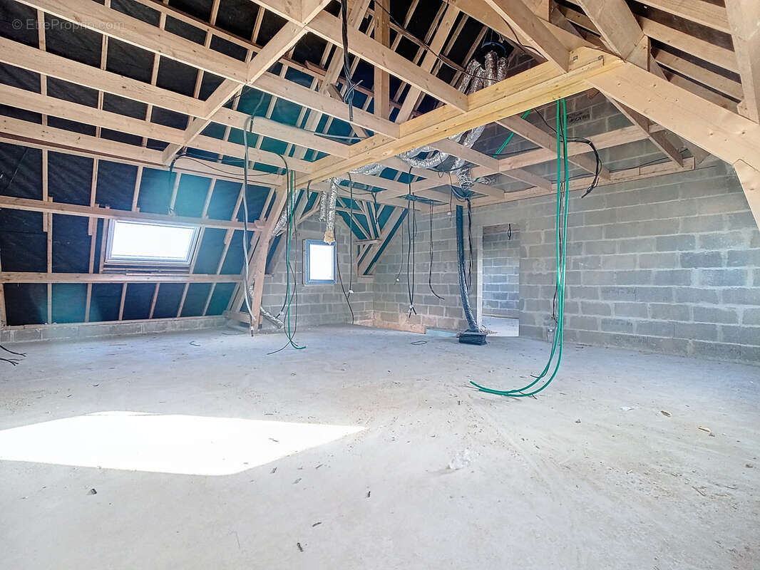 Maison à VILLERS-BOCAGE