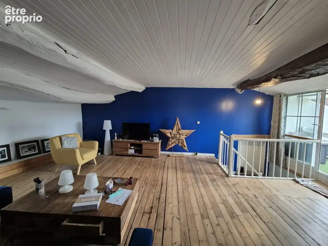 COGNAC centre ville, maison atypique avec terrasse et jacuzzi. - photo 11