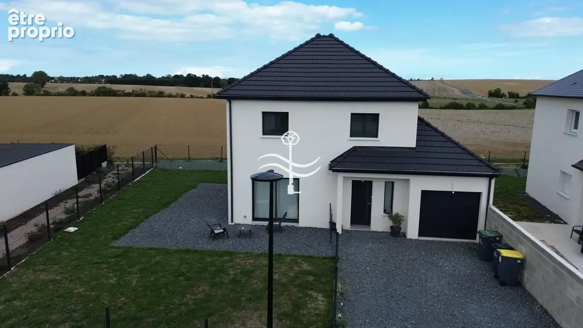Maison à BIEVILLE-BEUVILLE