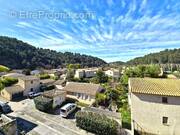 Appartement à MEYRARGUES