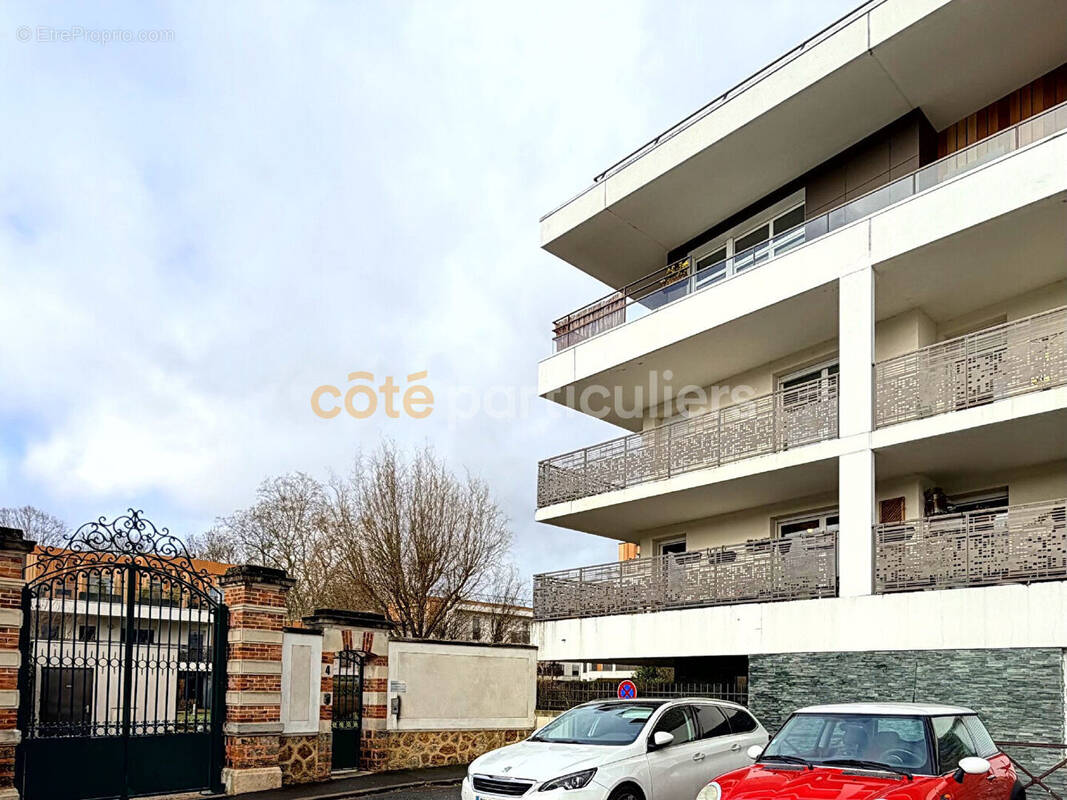 Appartement à POMPONNE