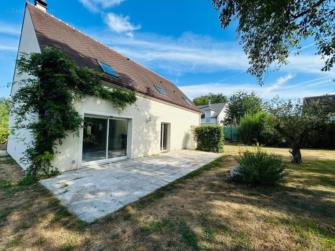 Maison à CHOISY-AU-BAC