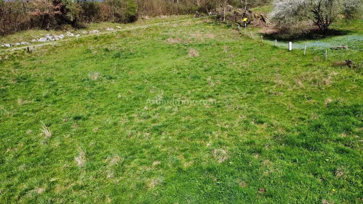 Terrain à GER