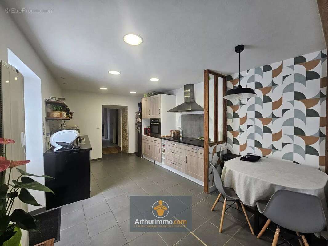 Maison à BENON