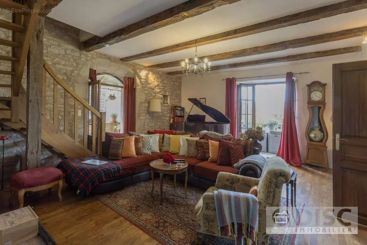 Maison à CASTANET