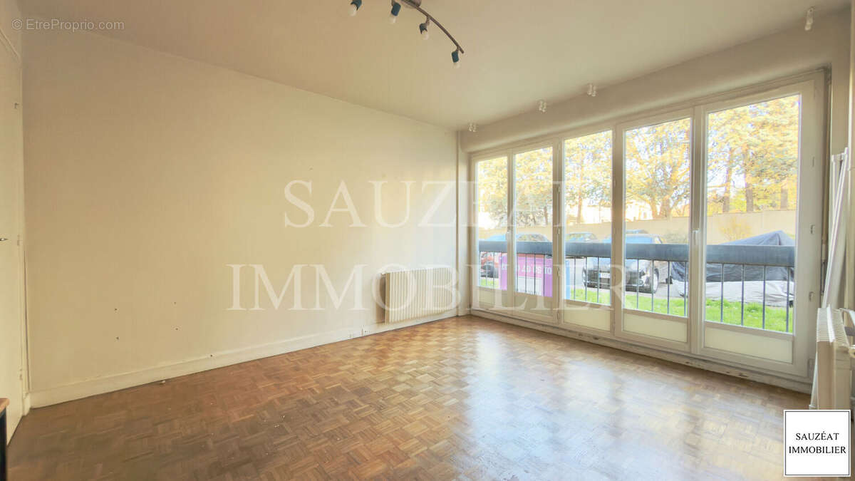 Appartement à CHATENAY-MALABRY