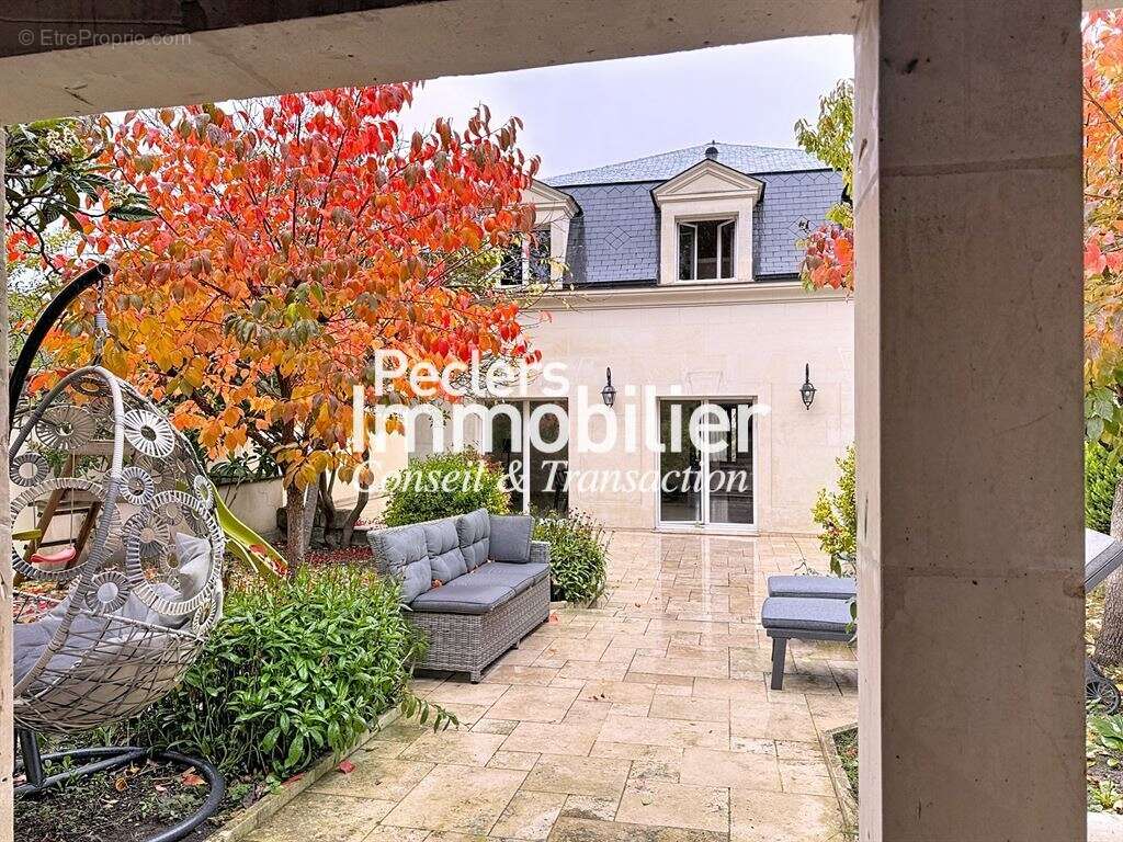 Maison à RUEIL-MALMAISON