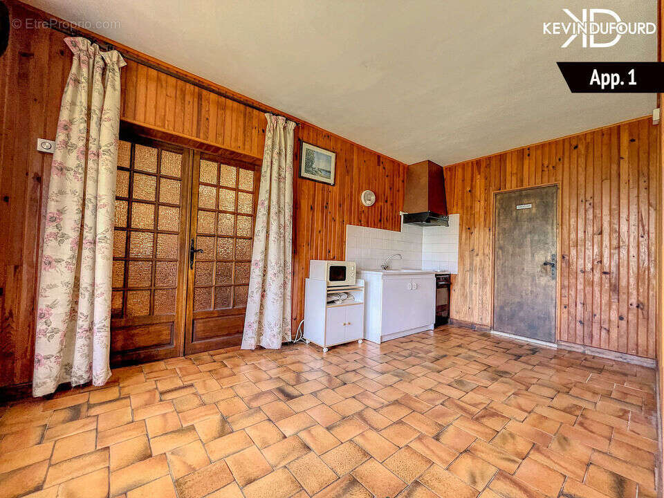 Maison 335 m² à Lalevade-D'ardeche  - photo 3
