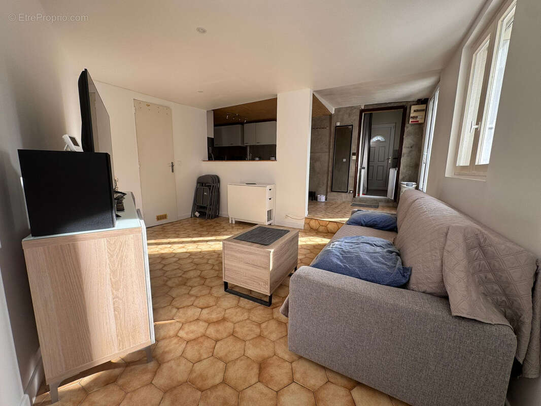 Maison à VILLIERS-SUR-MORIN