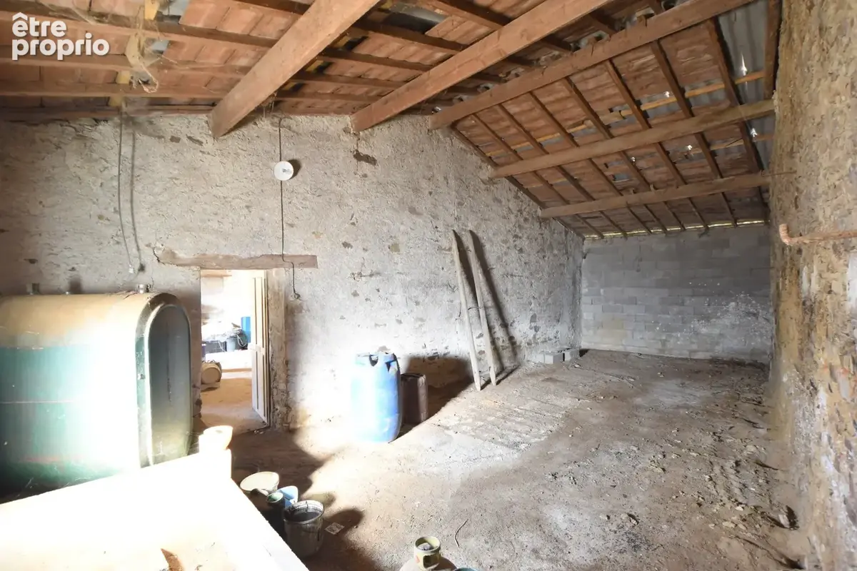 BÂTIMENT à rénover en habitation - LE LANDREAU (44) - photo 3