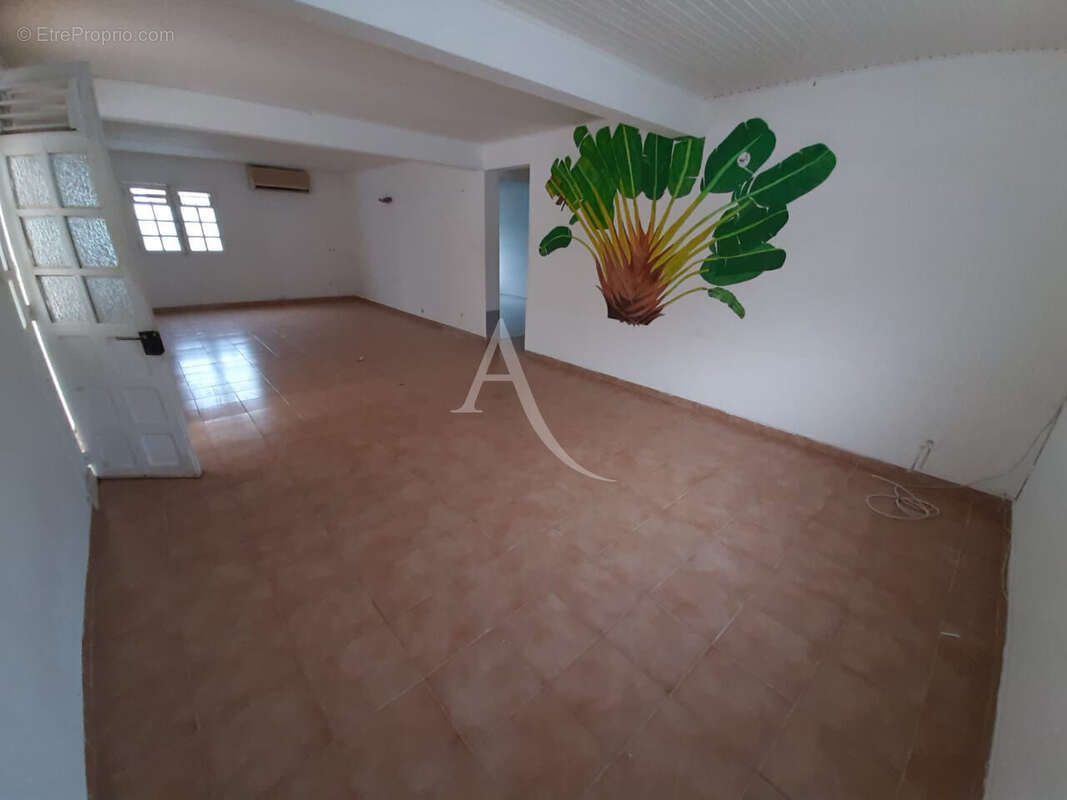 Maison à LA TRINITE