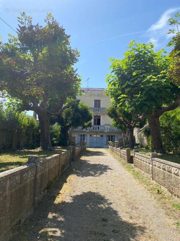 Appartement à SALIES-DE-BEARN
