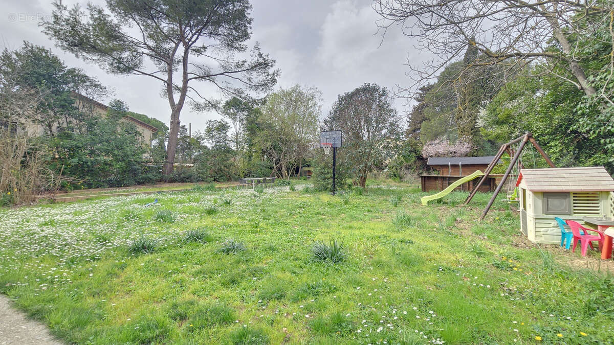 Maison à LE CANNET