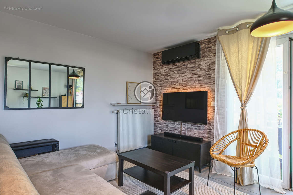 Appartement T4 avec terrasse et vue montagnes - photo 14