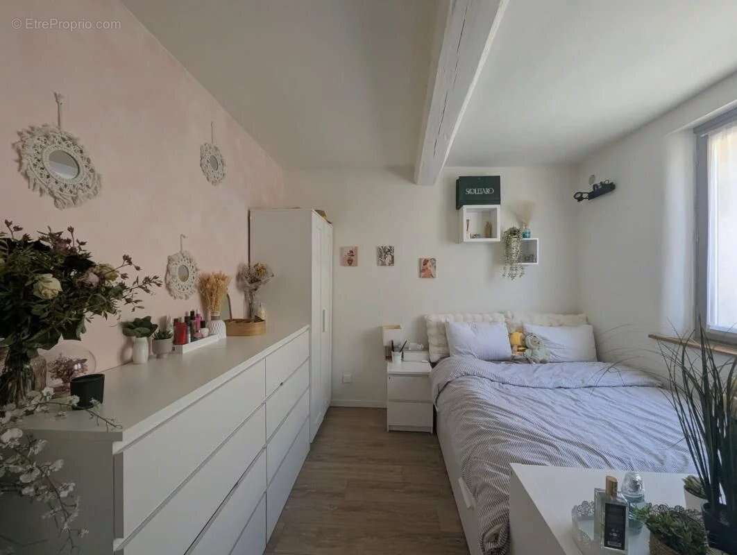 Maison à VERS-PONT-DU-GARD