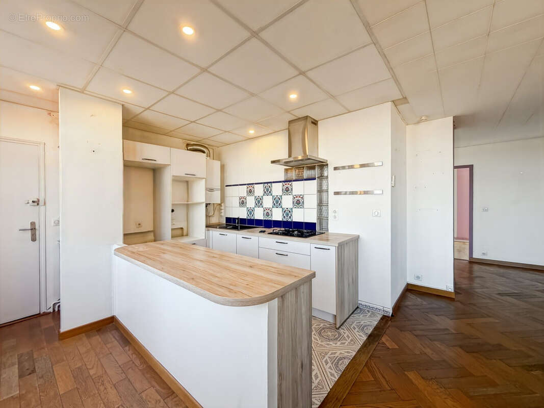 CUISINE  - Appartement à ELBEUF