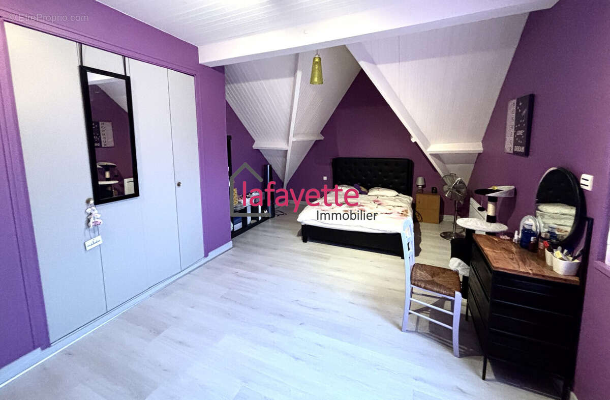 Maison à SAINT-AUBIN-DE-CRETOT