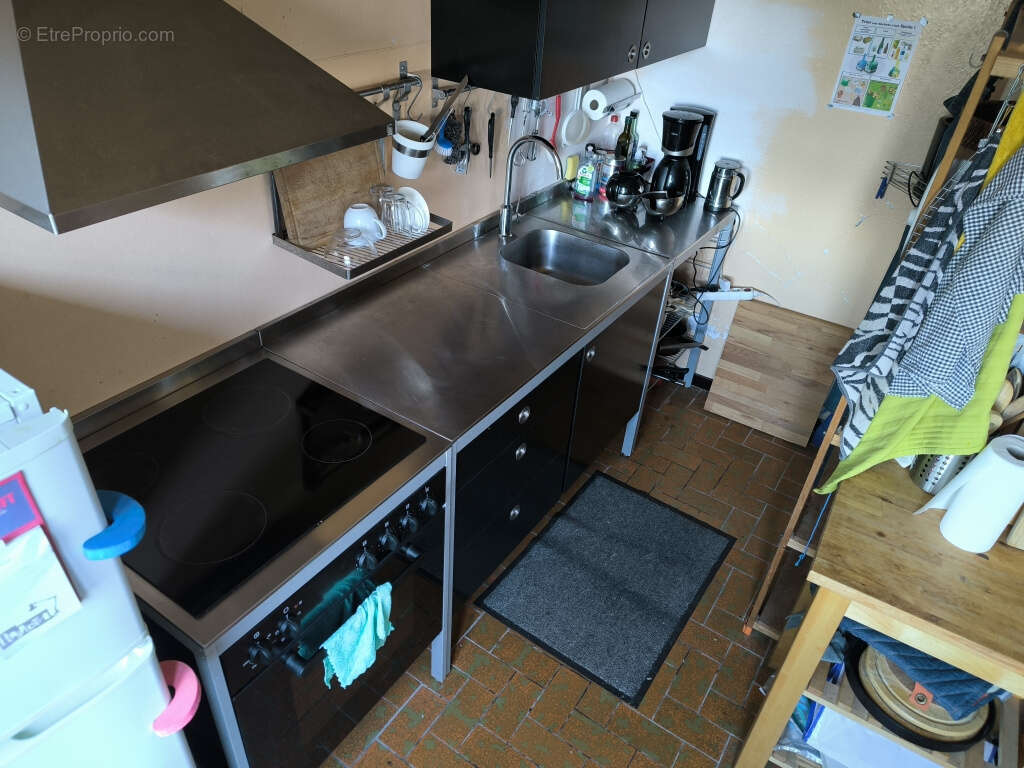 Maison à MONTREUILLON