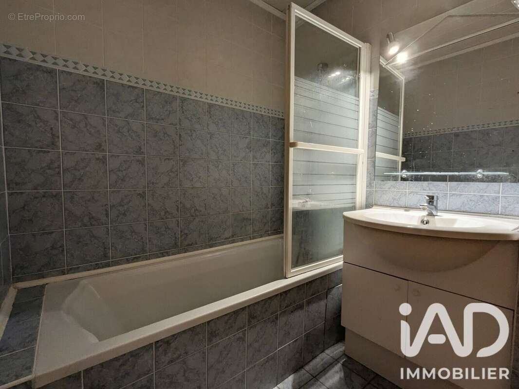 Photo 8 - Appartement à SAINT-GRATIEN