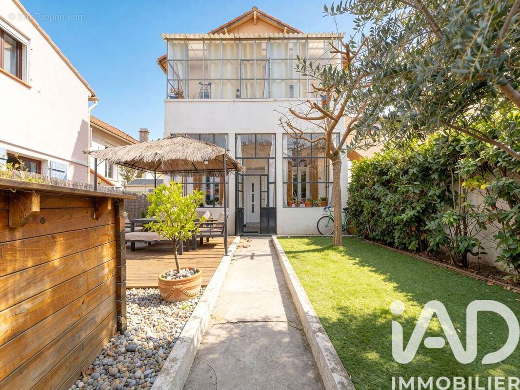 Photo 5 - Appartement à MARSEILLE-11E