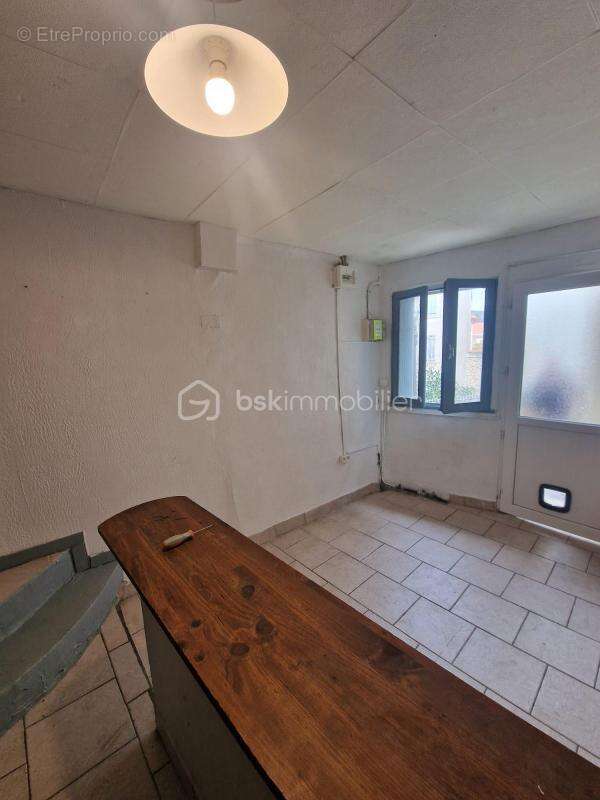 Maison à SAINT-JEAN-DE-BARROU