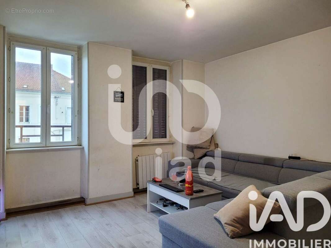 Photo 8 - Appartement à COMMENTRY