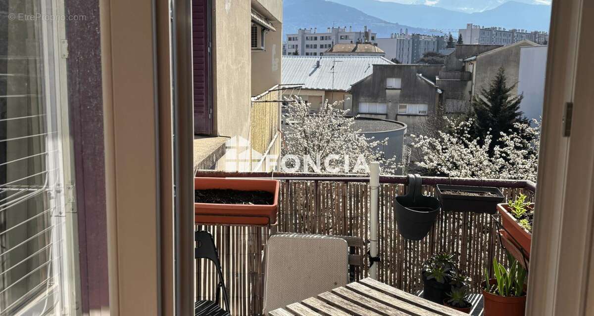 Appartement à GRENOBLE