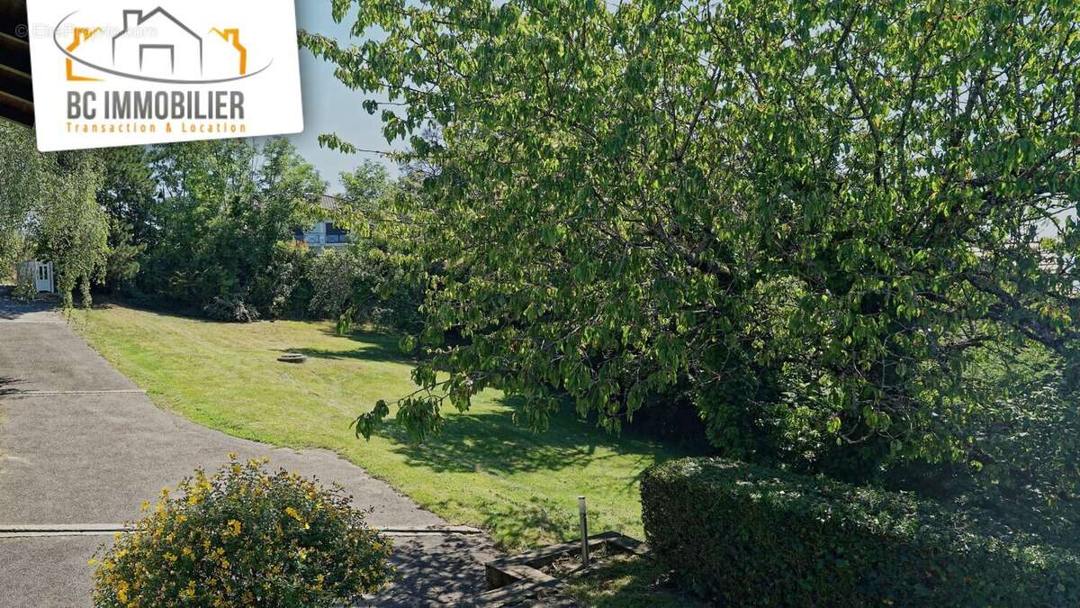 Maison 269 m² à Grilly  - photo 9