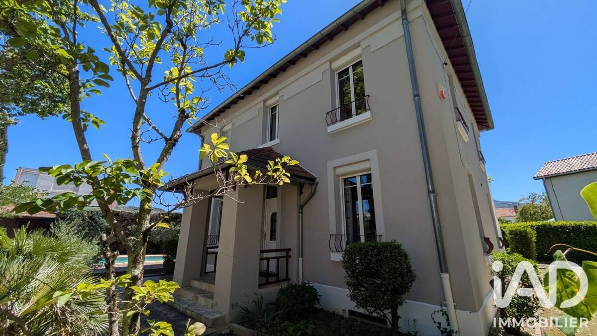 Photo 1 - Maison à PRIVAS