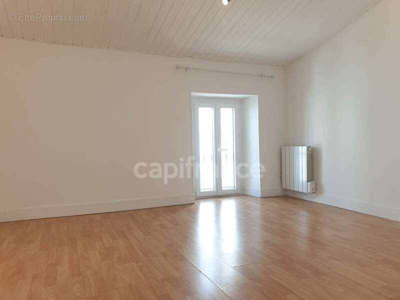 Un lot de 4 appartements à vendre sur SAUJON (17) - Centre ville - photo 28