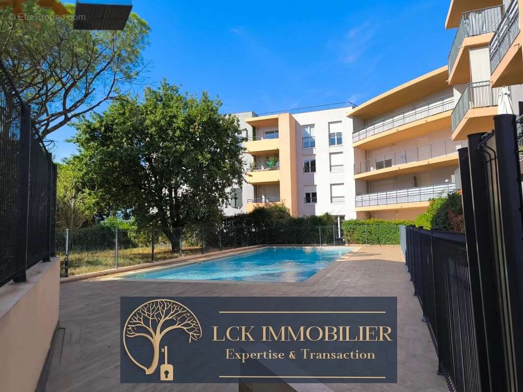 Appartement à FREJUS