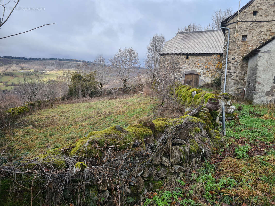 Maison à SAINT-CHELY-D'AUBRAC