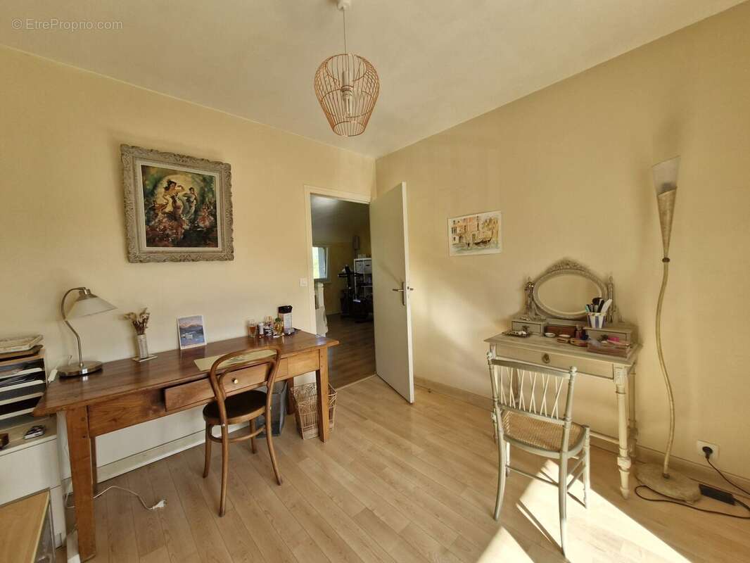 Maison à SALES